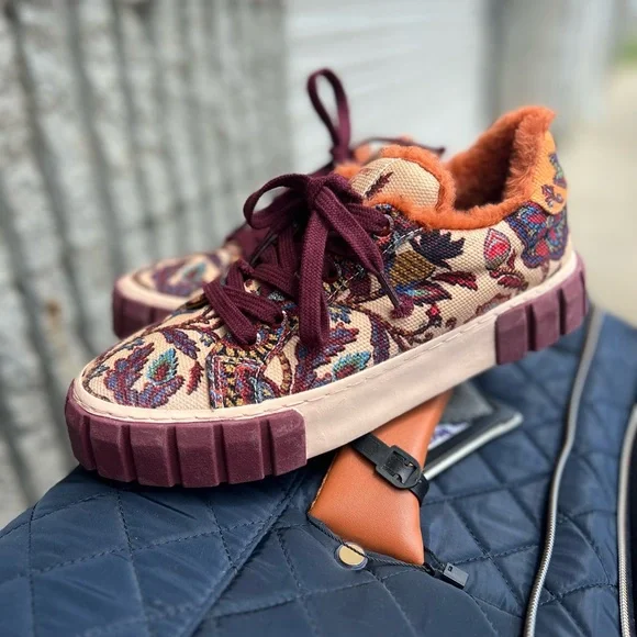 FARM RIO Beige Sunset Floral Tapestry Flatform Sneakers, Boho - Picture 7 of 15